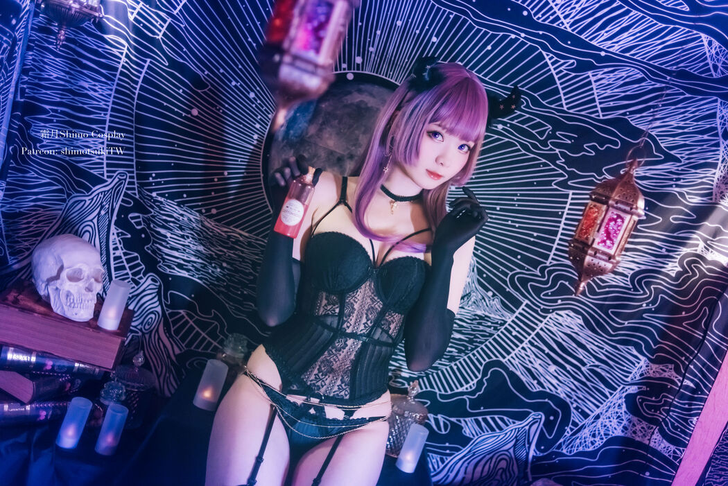 [Net Red COSER Photo] Weibo Girl Paper Cream Moon Shimo - Underwear