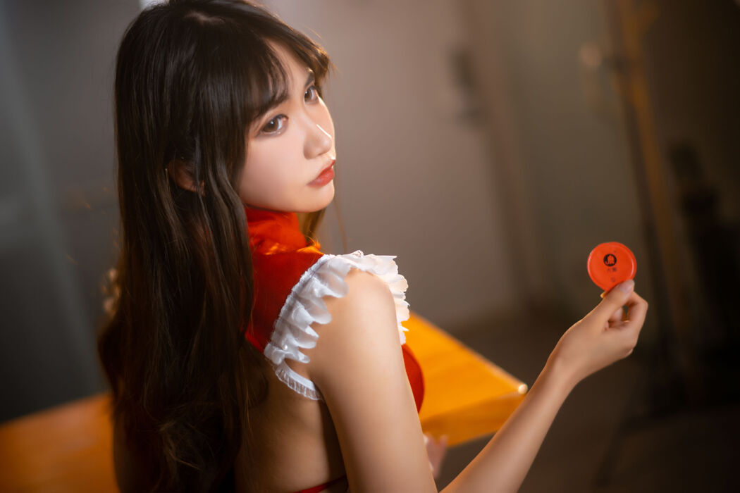 [Net Red COSER Photo] Anime blogger Ruan Yi_Fairy - Elephant Red