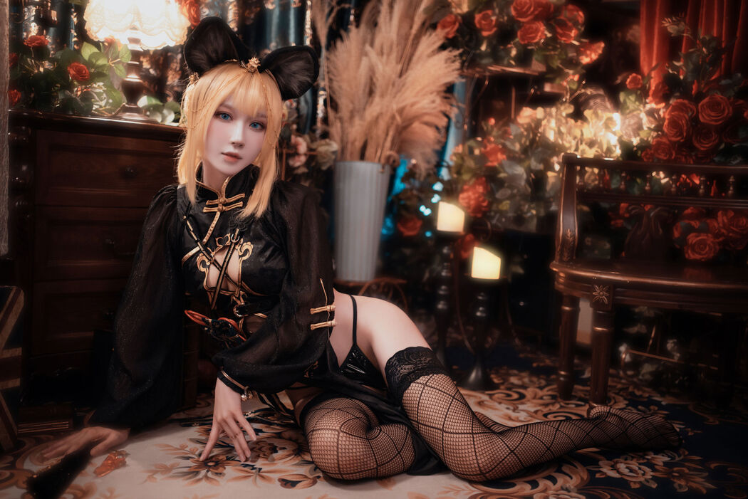 [Internet celebrity COSER photo] Anime blogger A Bao is also a rabbit girl - only your cheongsam