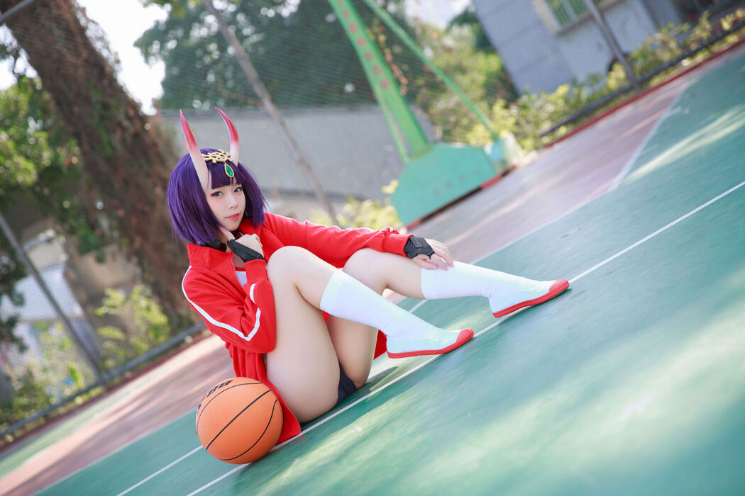[Internet celebrity COSER photo] Anime blogger G44 will not be injured - Jiutun gym suit