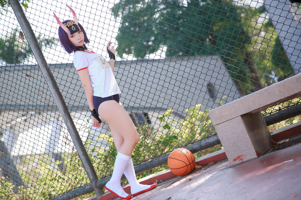 [Internet celebrity COSER photo] Anime blogger G44 will not be injured - Jiutun gym suit