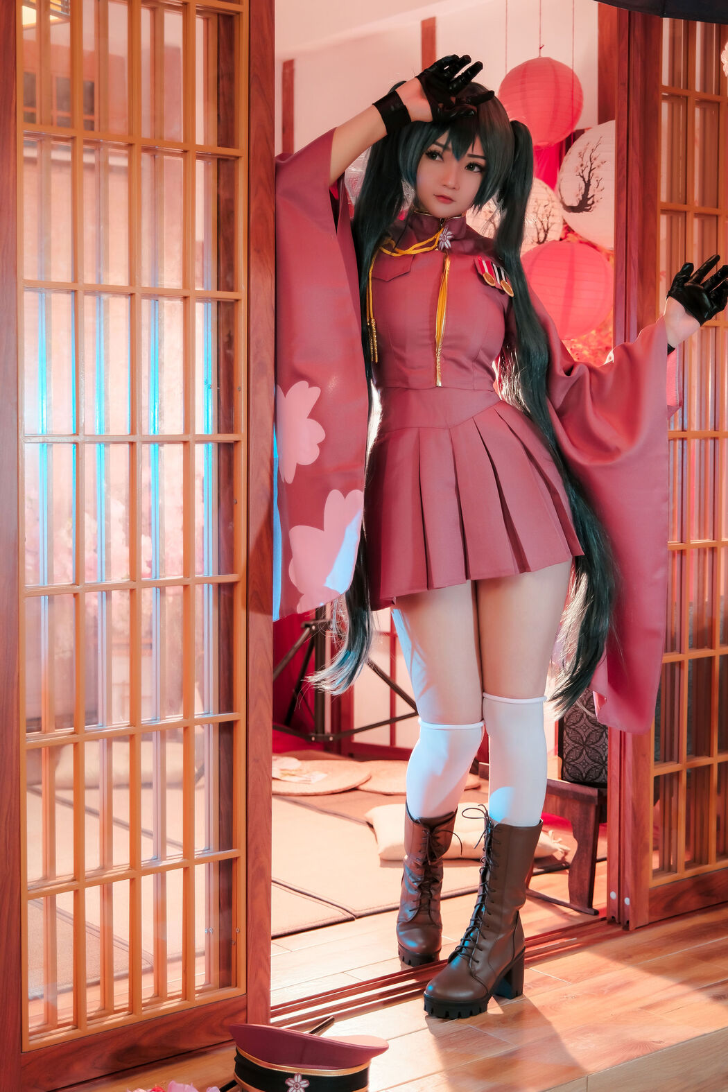 [Internet celebrity COSER photo] Potato Godzilla, Miss Coser - Miku Senbonzakura