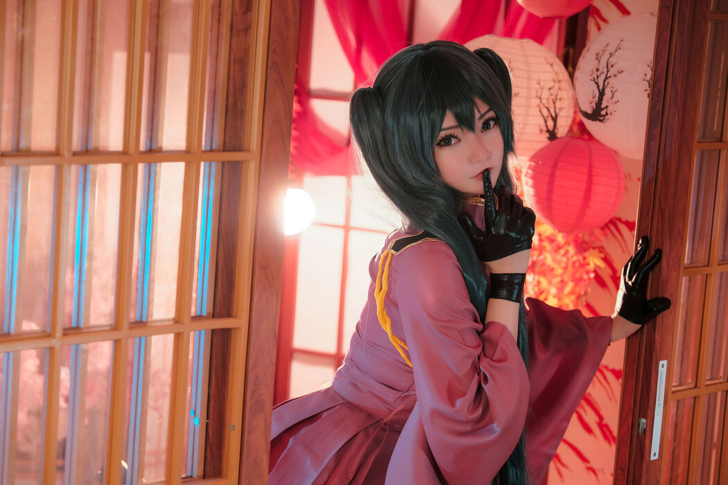 [Internet celebrity COSER photo] Potato Godzilla, Miss Coser - Miku Senbonzakura