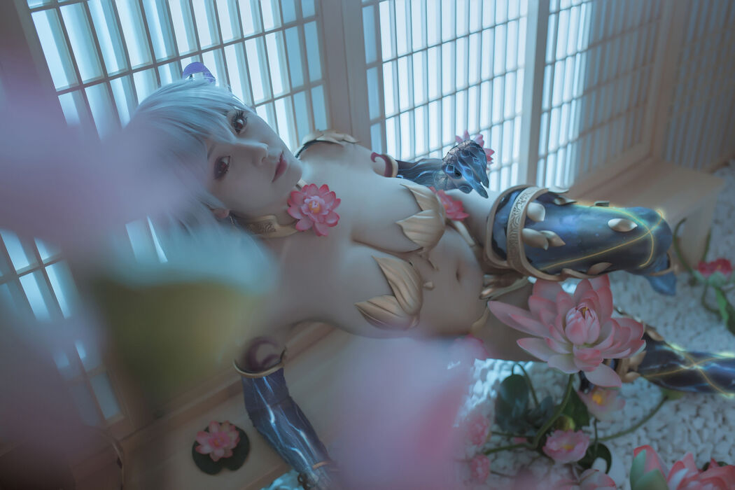 [Net Red COSER Photo] Sexy Coser Three Swords Miido - Gamma 2