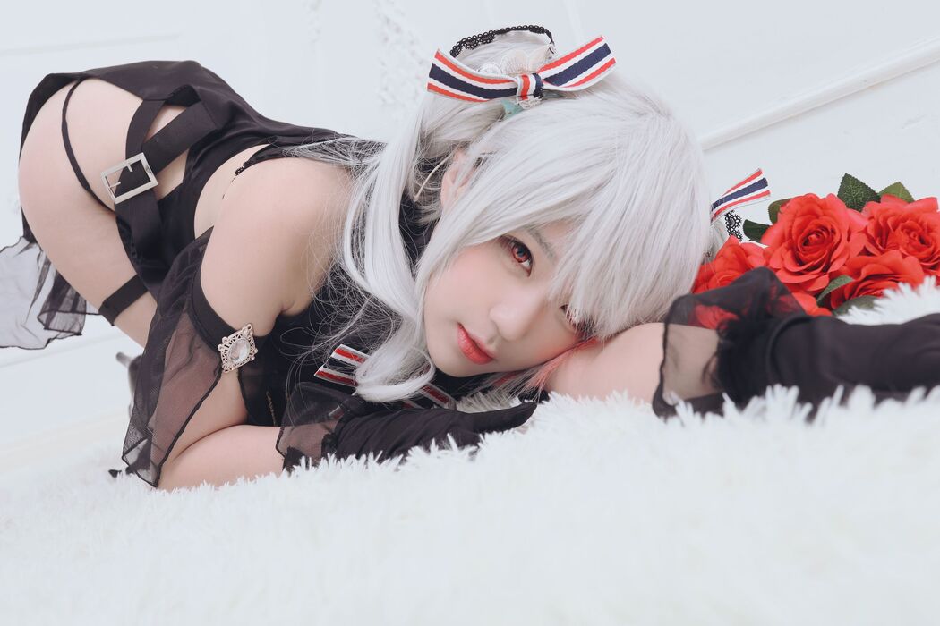 [Internet celebrity COSER photo] Anime blogger Mime Mimei - Azur Lane Prince Eugen Cover Photo