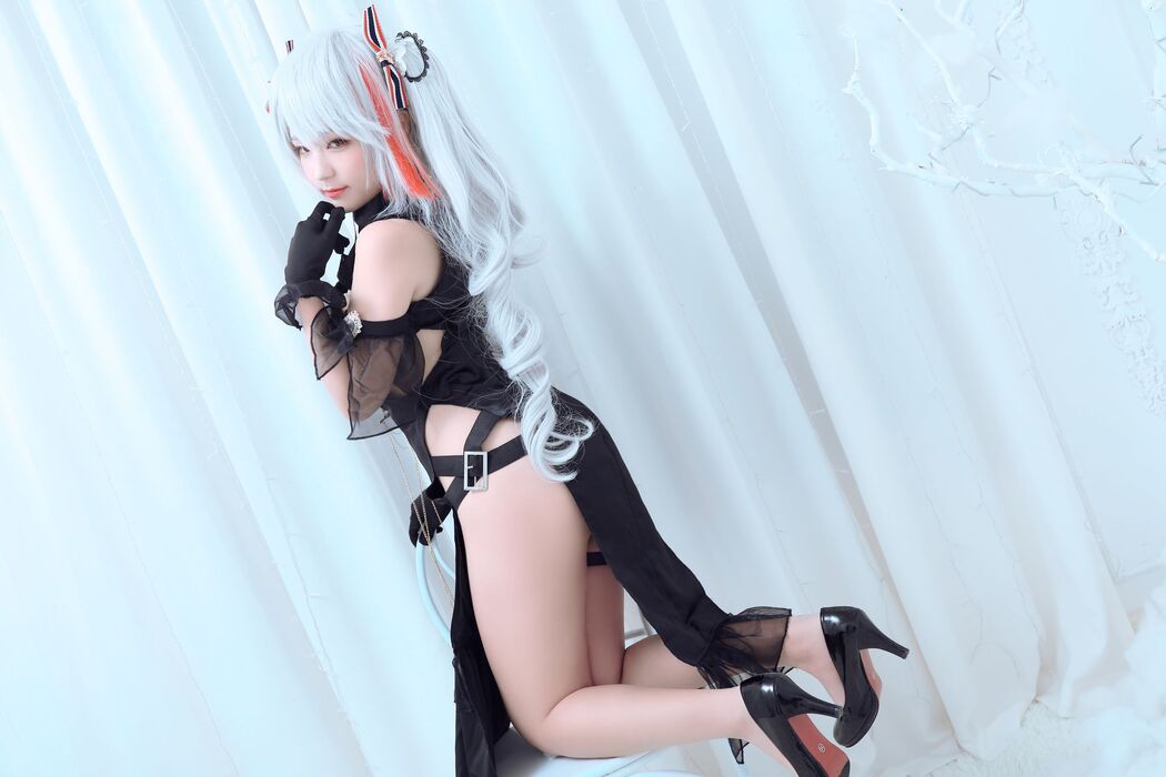 [Internet celebrity COSER photo] Anime blogger Mime Mimei - Azur Lane Prince Eugen