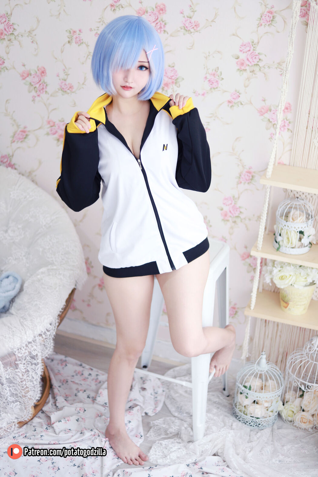 [Internet celebrity COSER photo] Miss Coser Potato Godzilla - Rem In Subaru Jacket