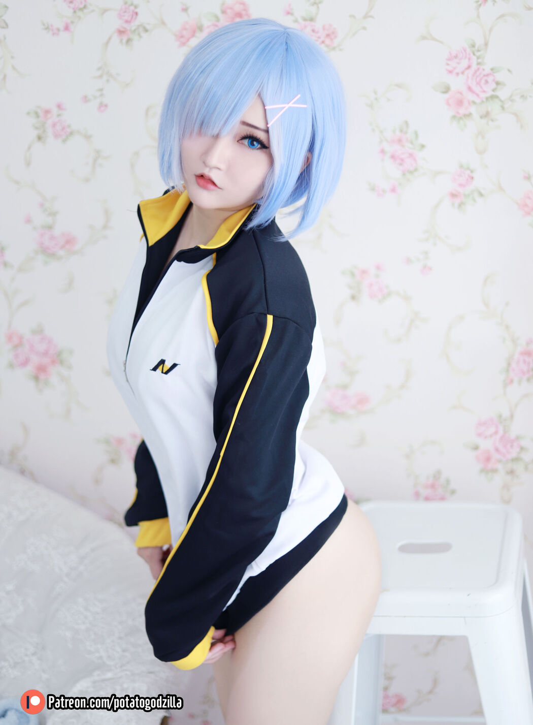 [Internet celebrity COSER photo] Miss Coser Potato Godzilla - Rem In Subaru Jacket