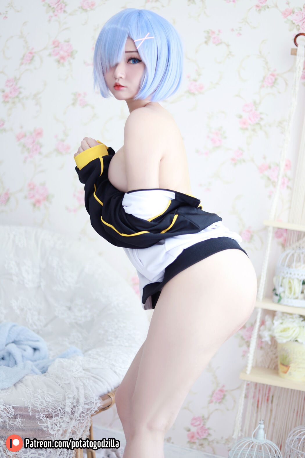 [Internet celebrity COSER photo] Miss Coser Potato Godzilla - Rem In Subaru Jacket