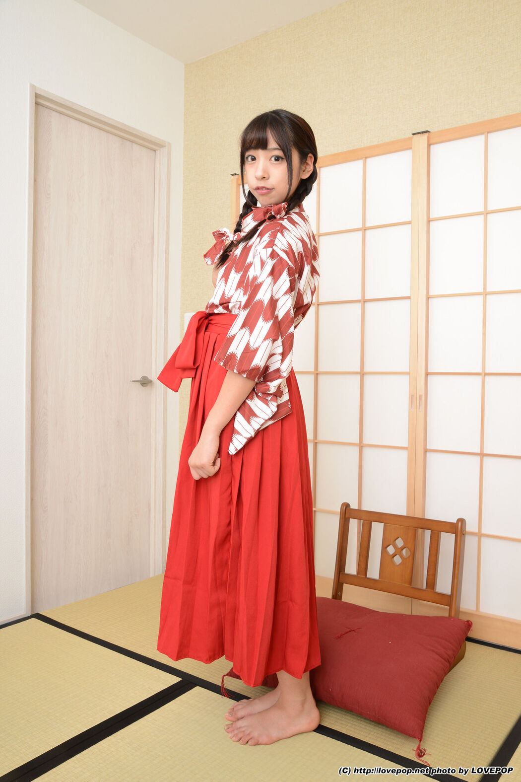 [LOVEPOP] Sakisaka Hananoi-Classical Kimono Girl Photoset 04