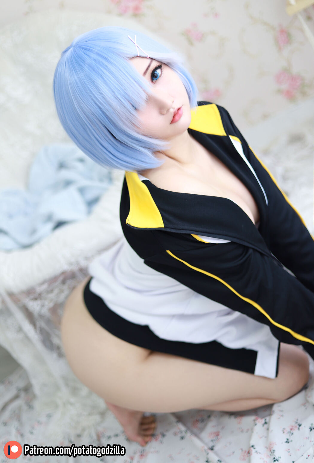 [Internet celebrity COSER photo] Miss Coser Potato Godzilla - Rem In Subaru Jacket