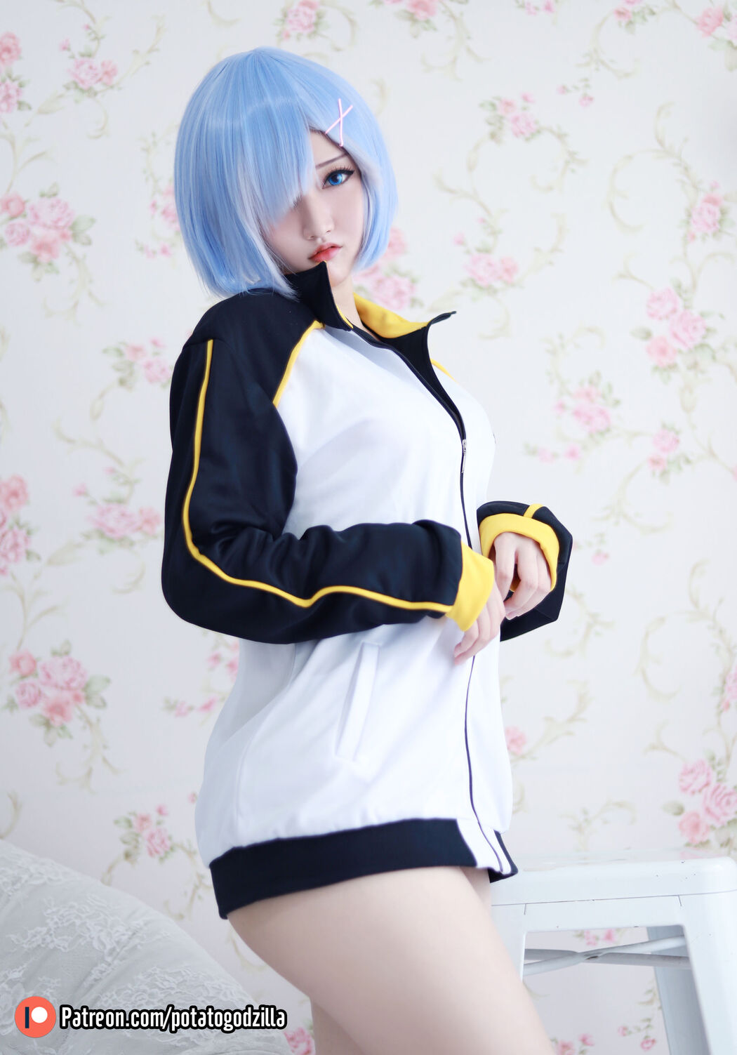 [Internet celebrity COSER photo] Miss Coser Potato Godzilla - Rem In Subaru Jacket