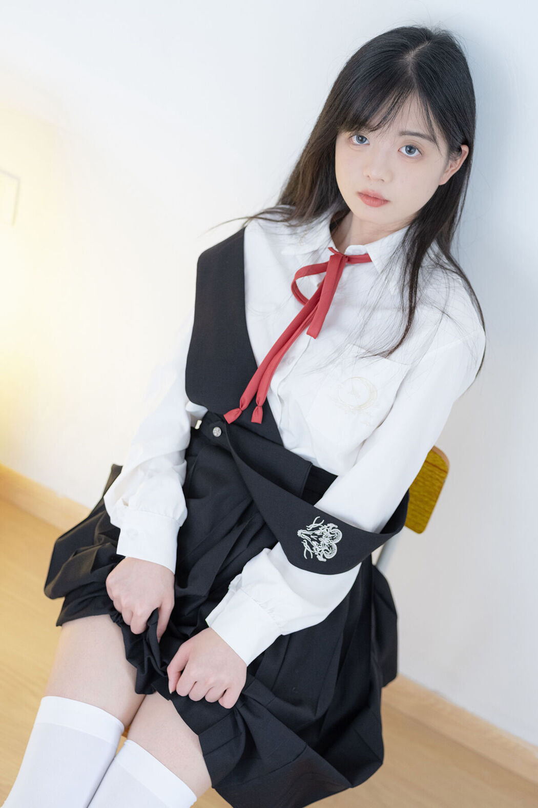 Coser@少女秩序 – 晞可 束缚衣白虎极品嫩妹 Part1 Cover Photo