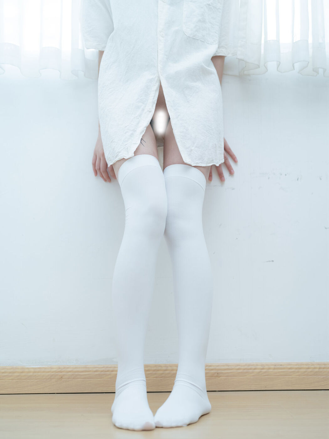 Coser@少女秩序 – 晞可 束缚衣白虎极品嫩妹 Part2