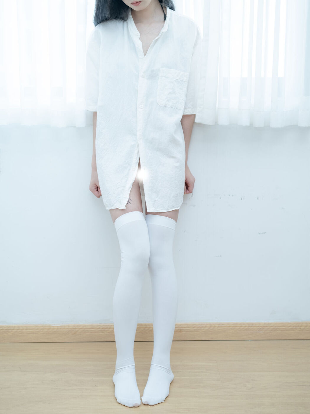 Coser@少女秩序 – 晞可 束缚衣白虎极品嫩妹 Part2