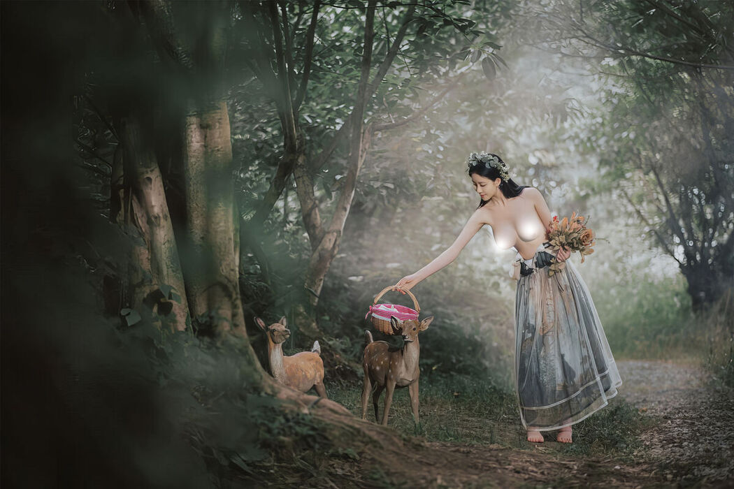Coser@年年Nnian – 爱丽丝漫游仙境