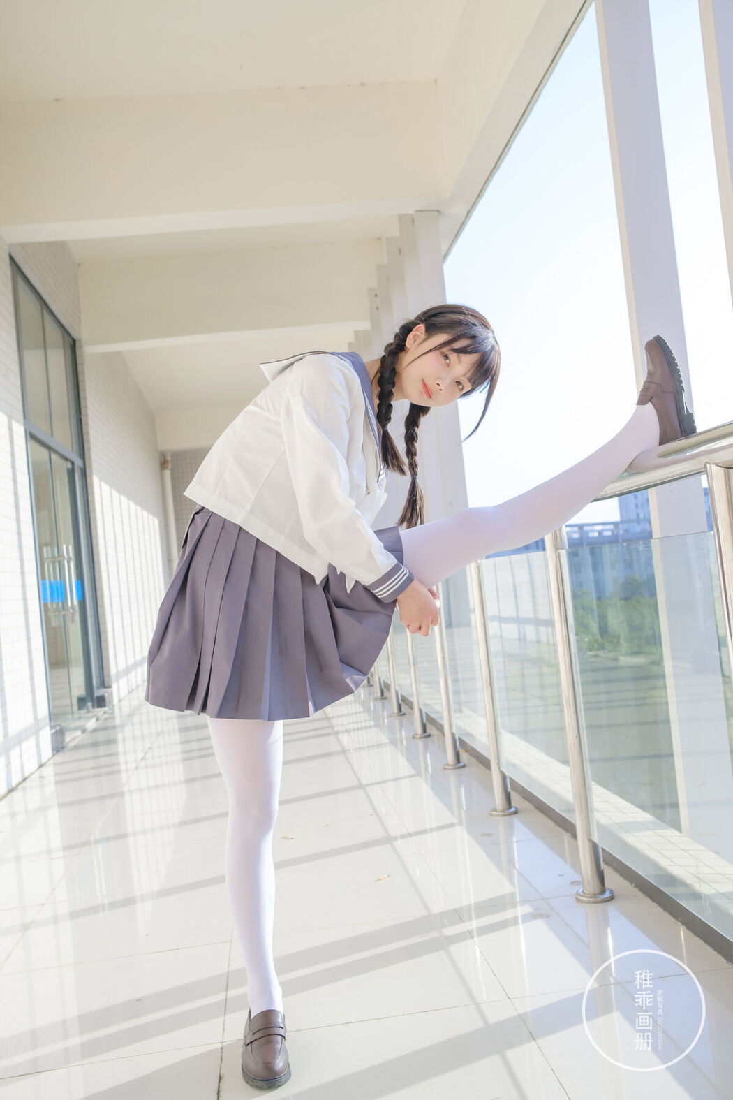 Coser@稚乖画册 – 晴空 赤西夜夜 80D白丝