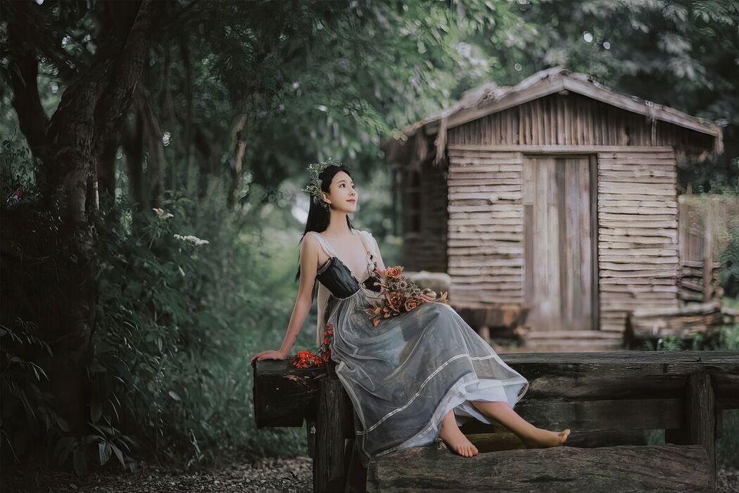 Coser@年年Nnian – 爱丽丝漫游仙境