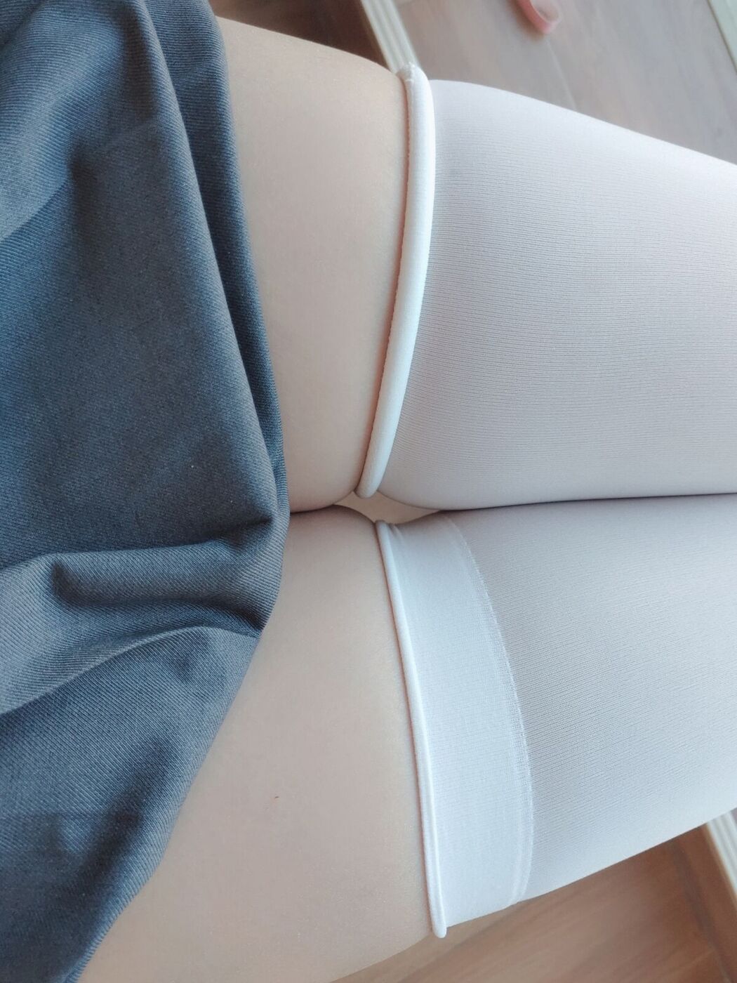 Coser@日奈娇 – 课桌捆绑 Part2