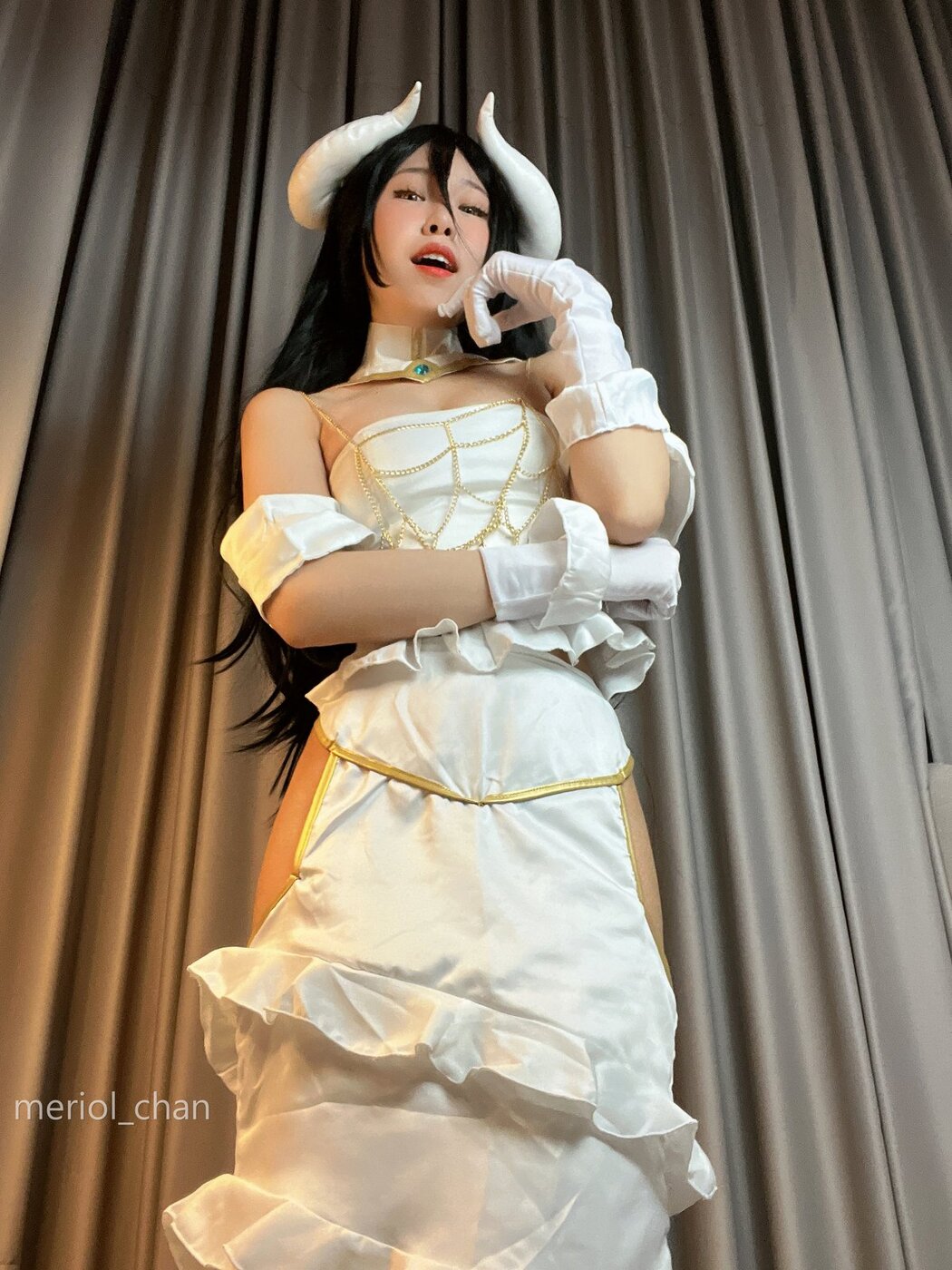 Coser@Meriol Chan – Albedo Cosplay Overlord