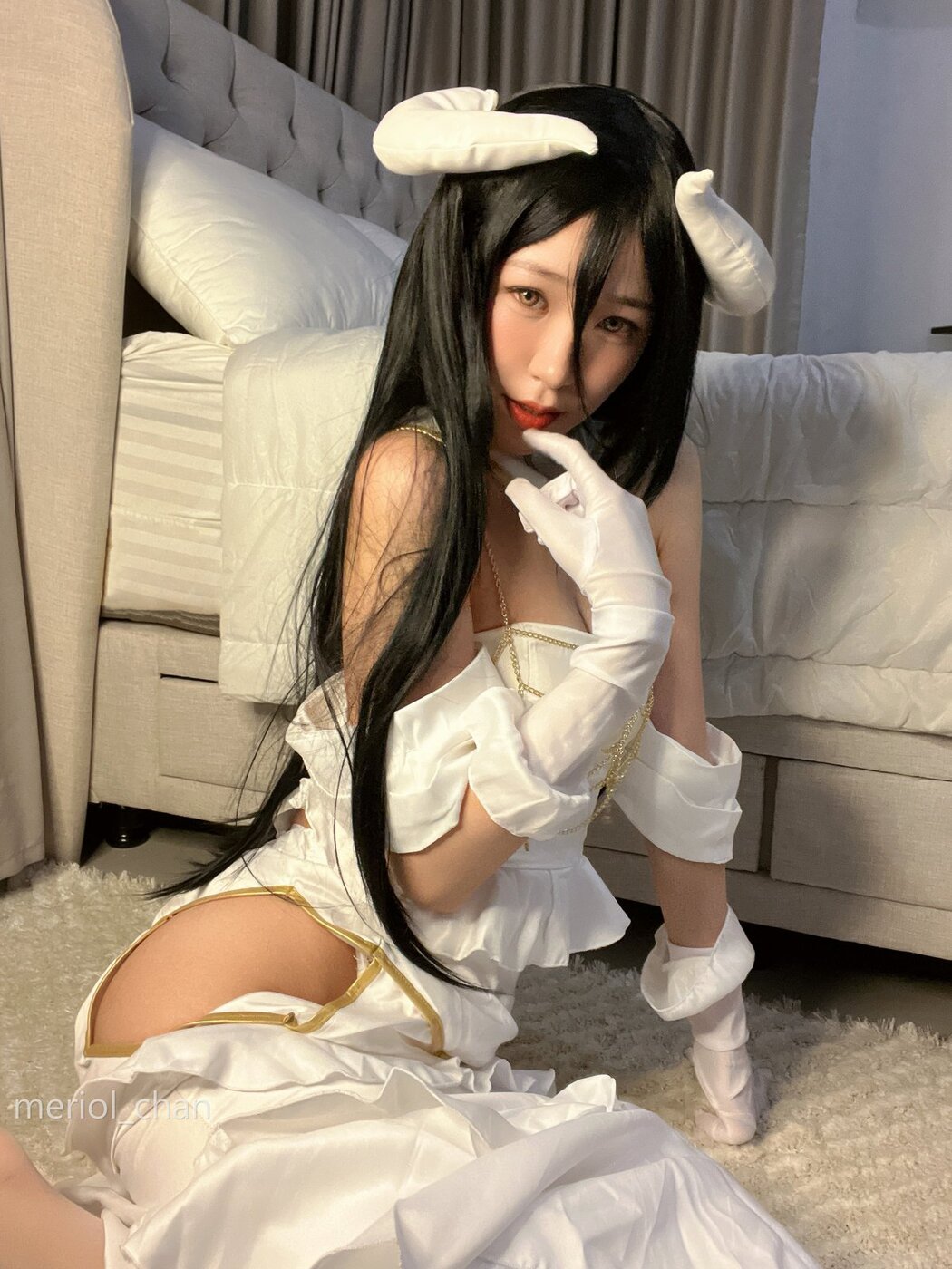 Coser@Meriol Chan – Albedo Cosplay Overlord