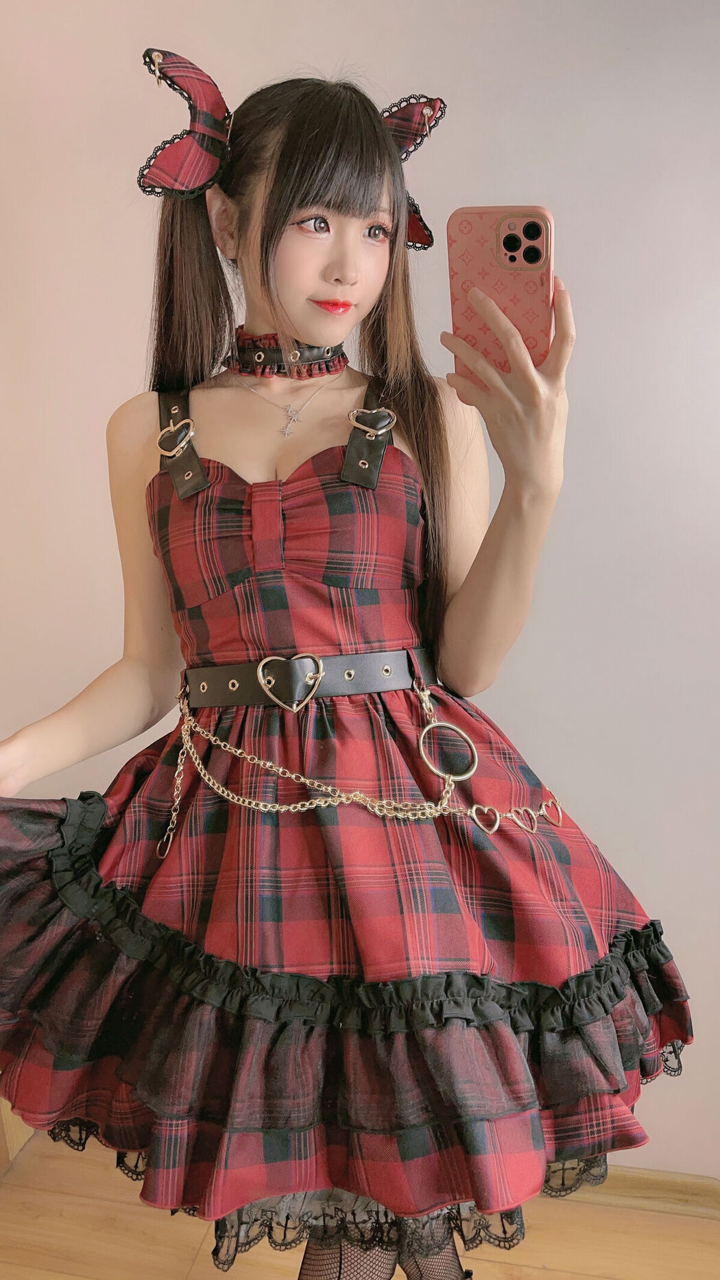 Coser@miko酱ww – mikoの黑丝02 Part1
