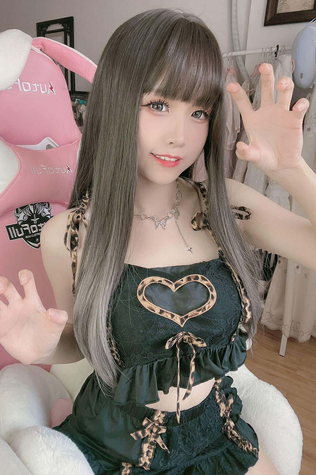 Coser@miko酱ww – mikoの黑丝03 Part1 Cover Photo