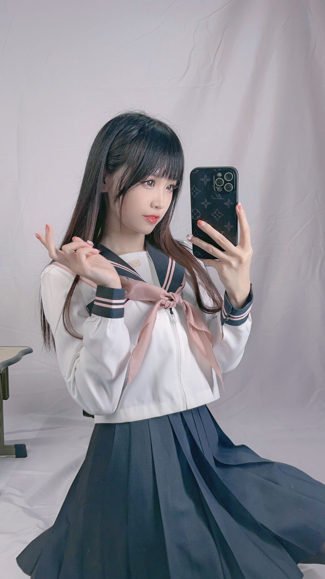 Coser@miko酱ww – mikoの黑丝02 Part1