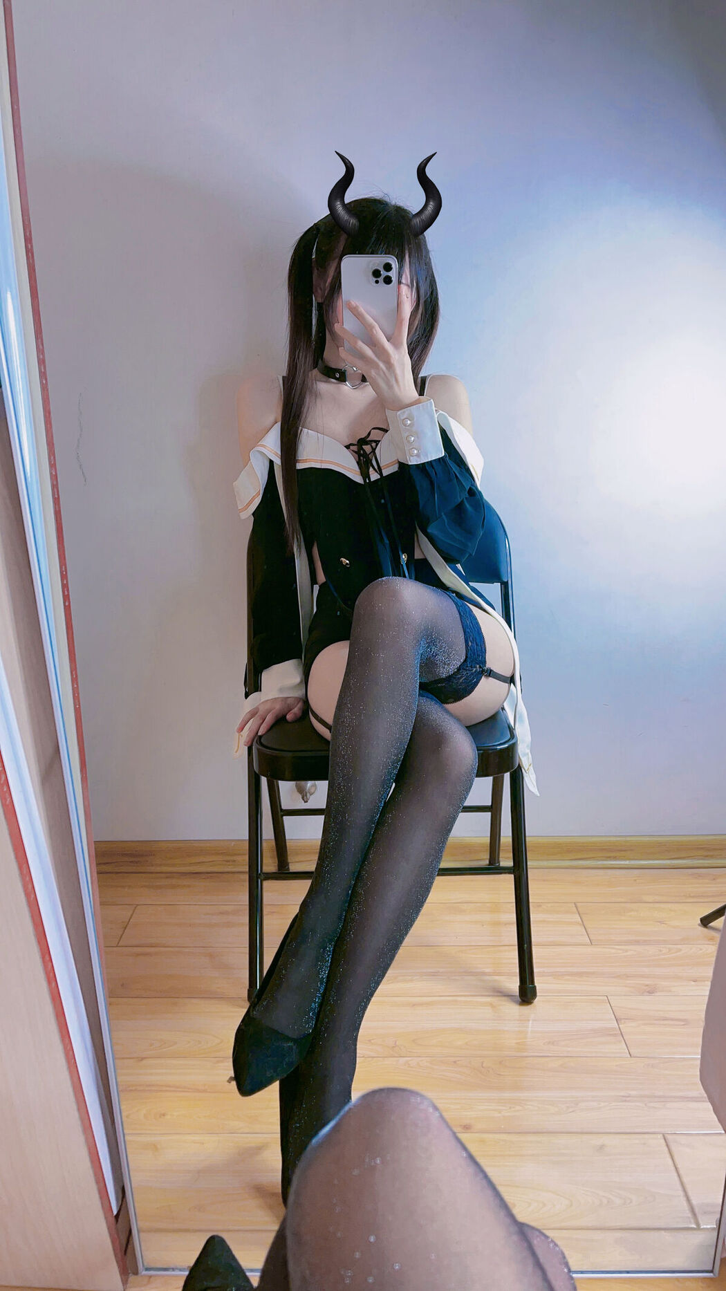 Coser@miko酱ww &#8211; mikoの黑丝04 Part3