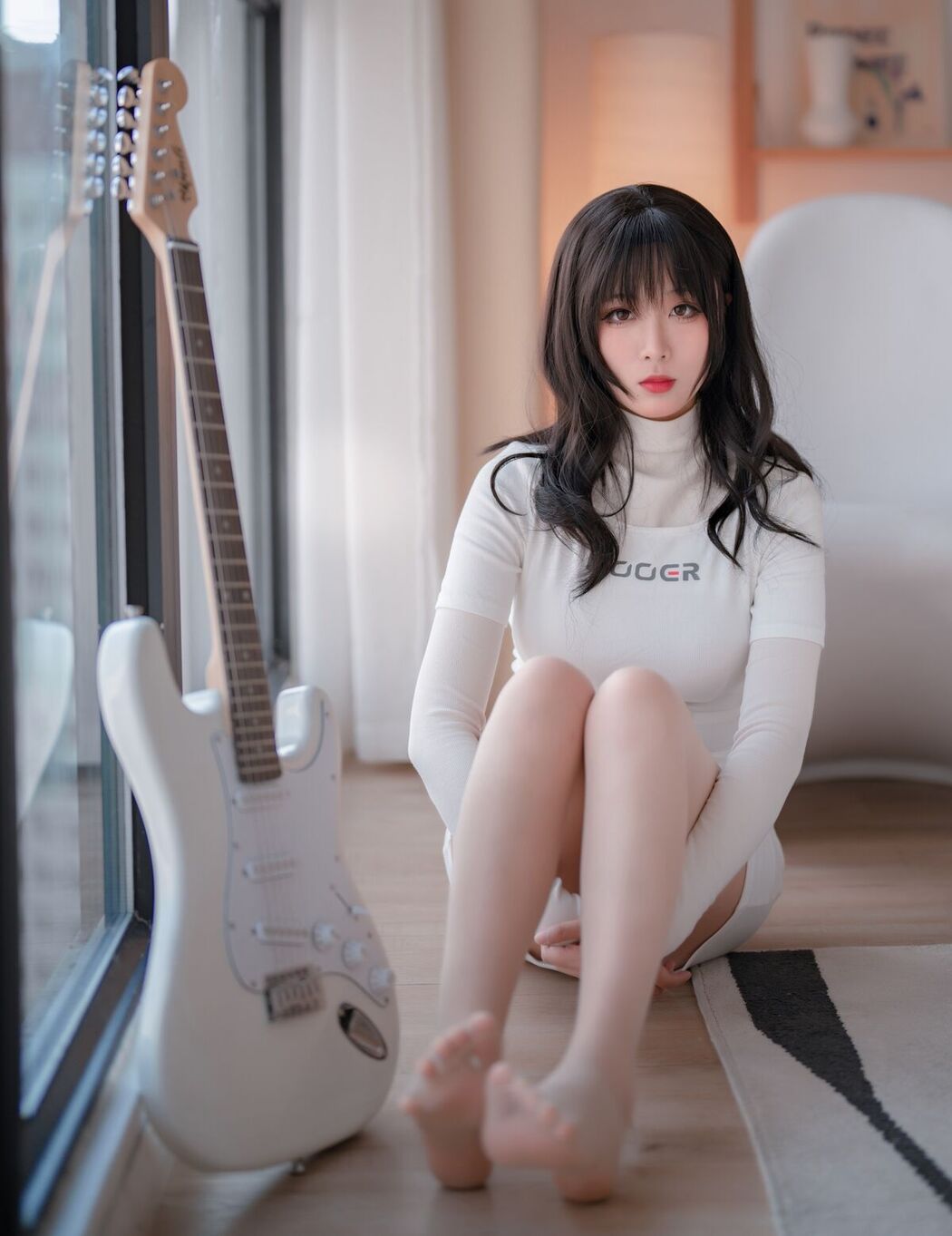 Coser@轩萧学姐 – 吉他妹妹肉丝 Ukelele Sister