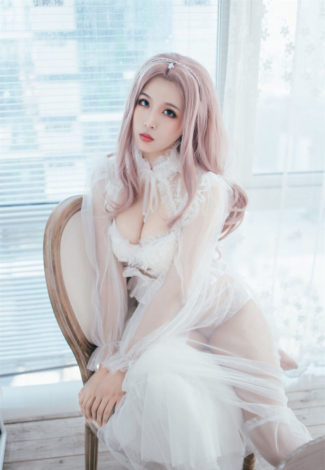 Coser@轩萧学姐 – 花嫁