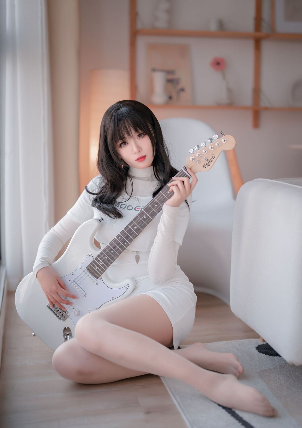 Coser@轩萧学姐 – 吉他妹妹肉丝 Ukelele Sister