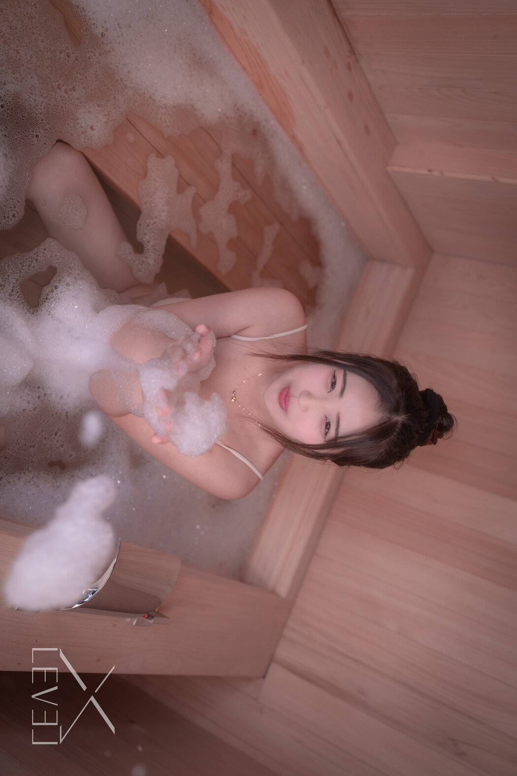 Yuna 유나, X-Level Photobook &#8216;HINOKI&#8217; Set.02