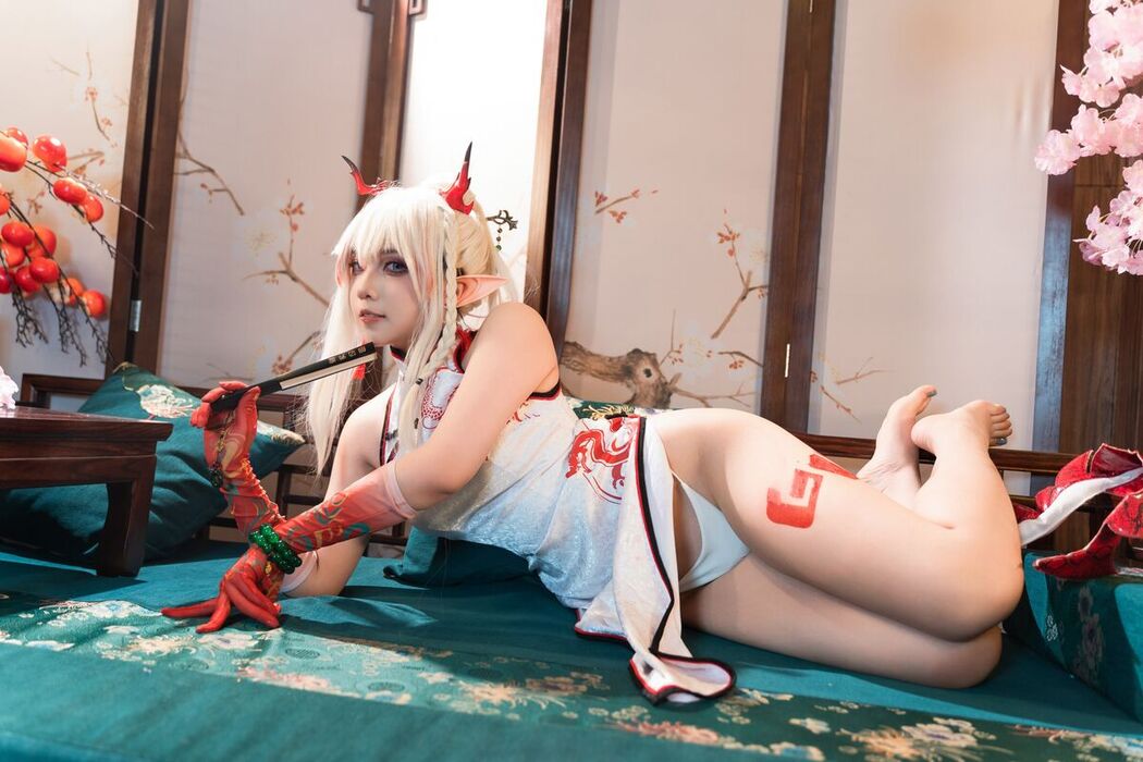 Coser@小和甜酒 – 橙风千雅 年夕旗袍双人御守 Part1