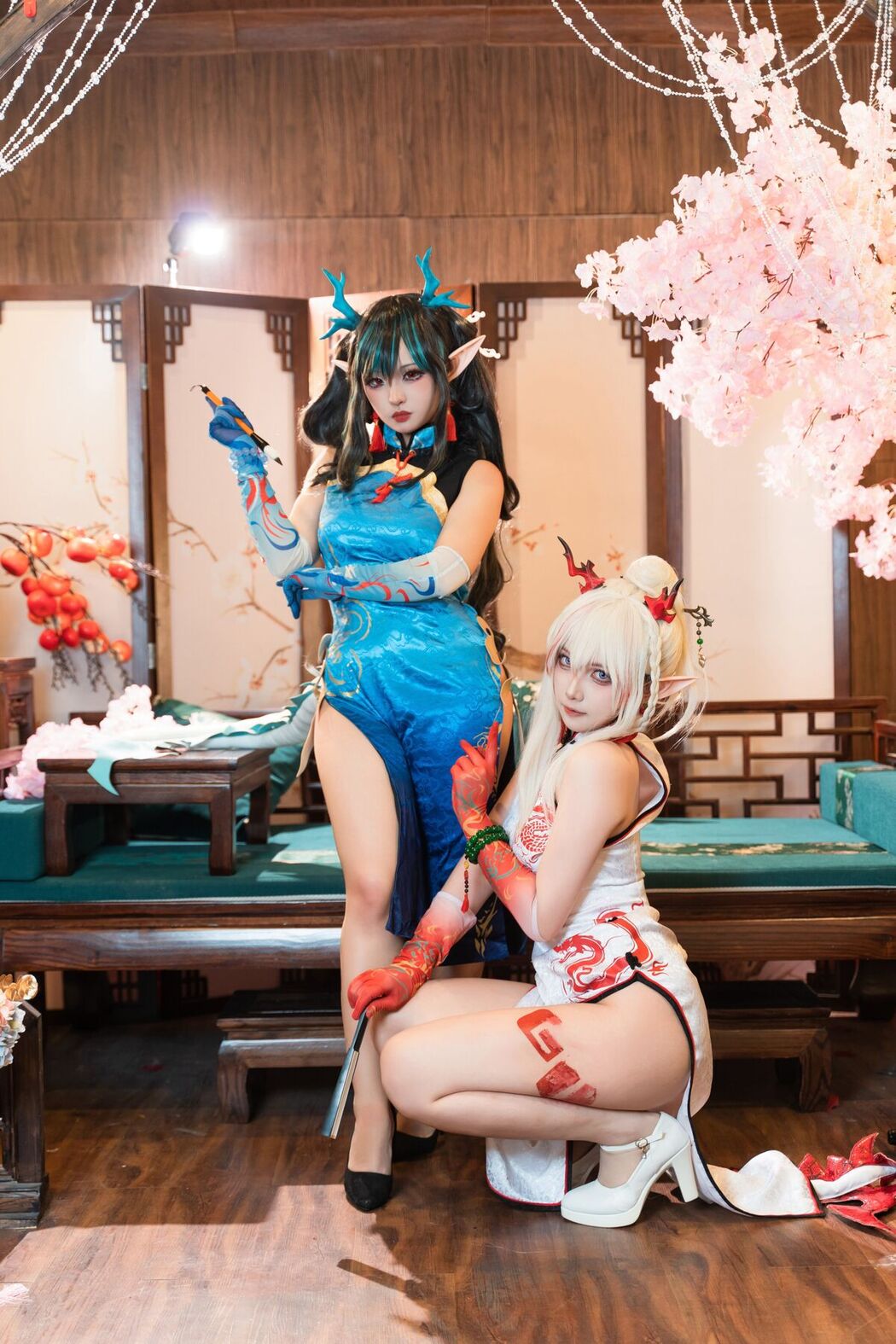 Coser@小和甜酒 – 橙风千雅 年夕旗袍双人御守 Part1