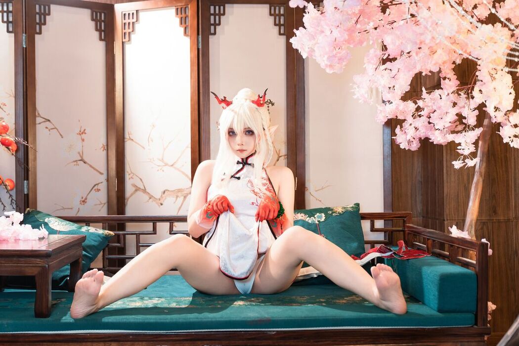 Coser@小和甜酒 – 橙风千雅 年夕旗袍双人御守 Part1