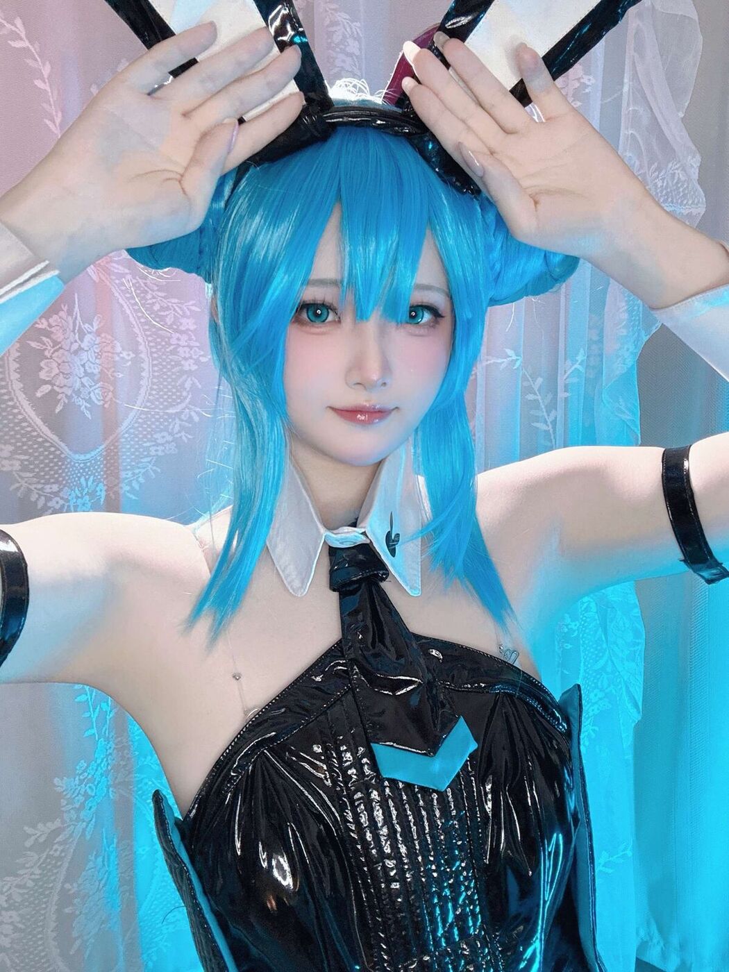 Coser@屿鱼 – 初音 兔女郎