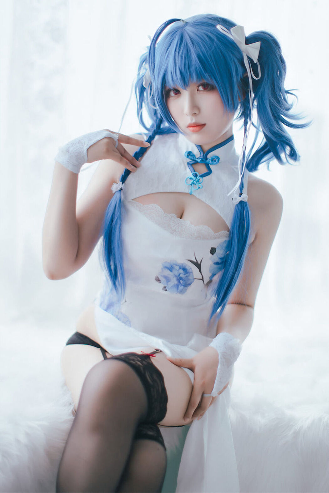 Coser@轩萧学姐 – 圣路易斯旗袍 Cover Photo