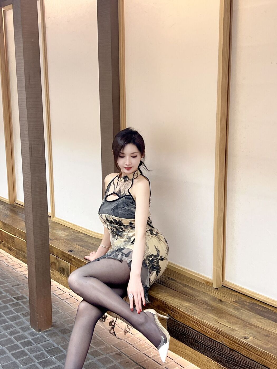 Coser@周妍希 – 国风旗袍