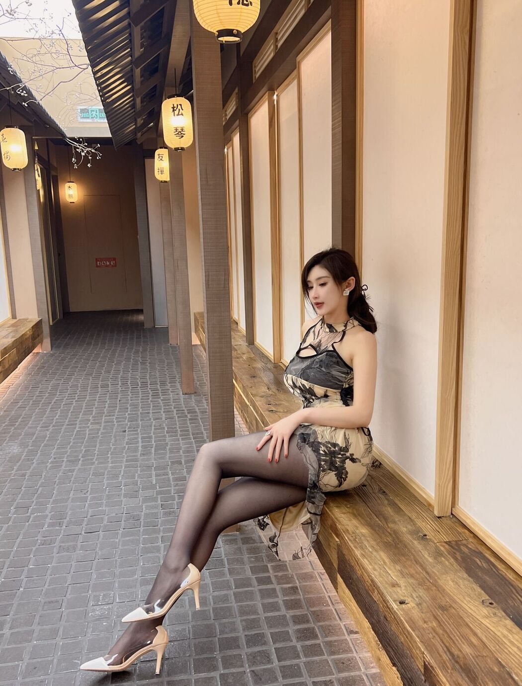 Coser@周妍希 – 国风旗袍