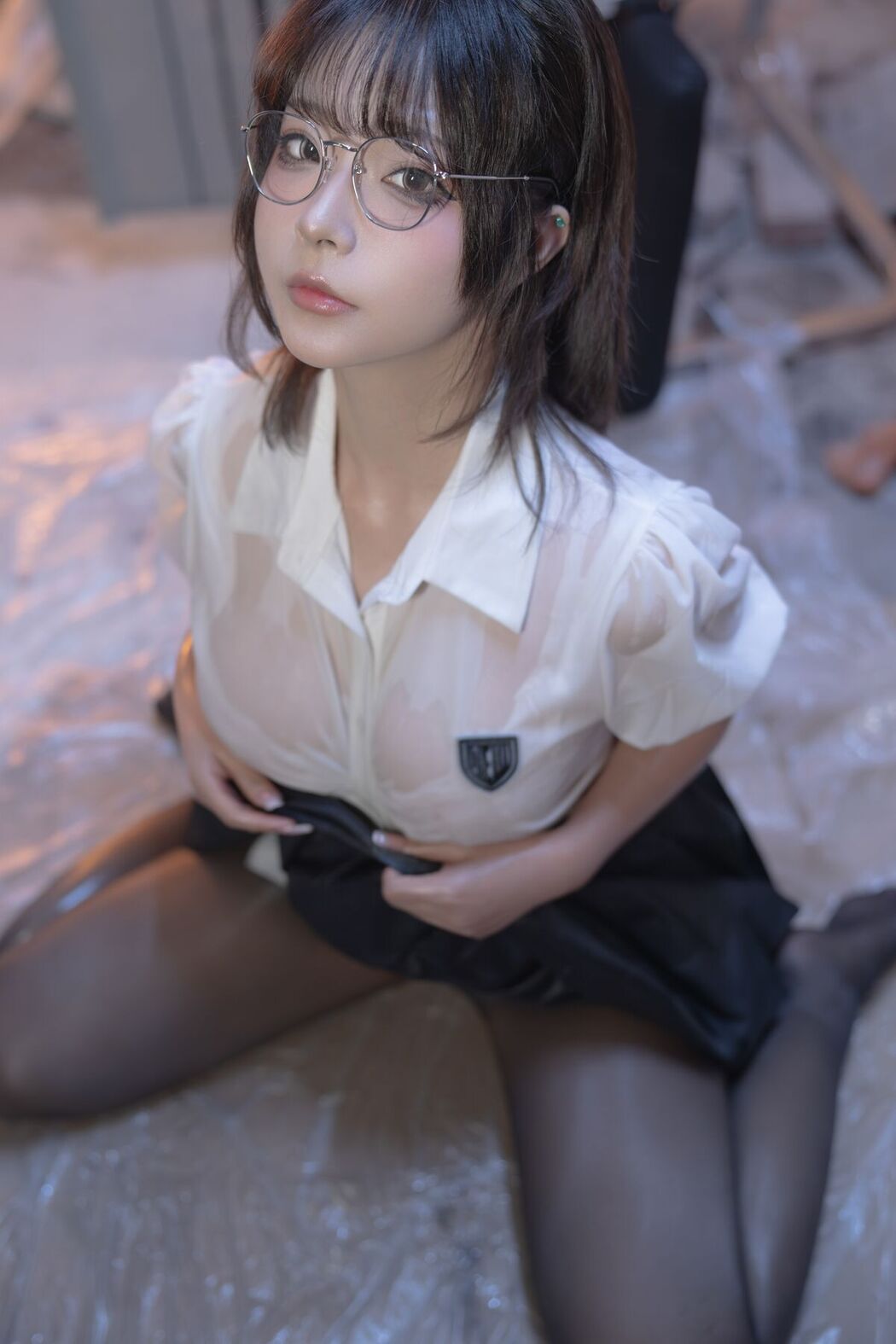 Coser@yuuhui玉汇 – 电梯间 尾行 Part2