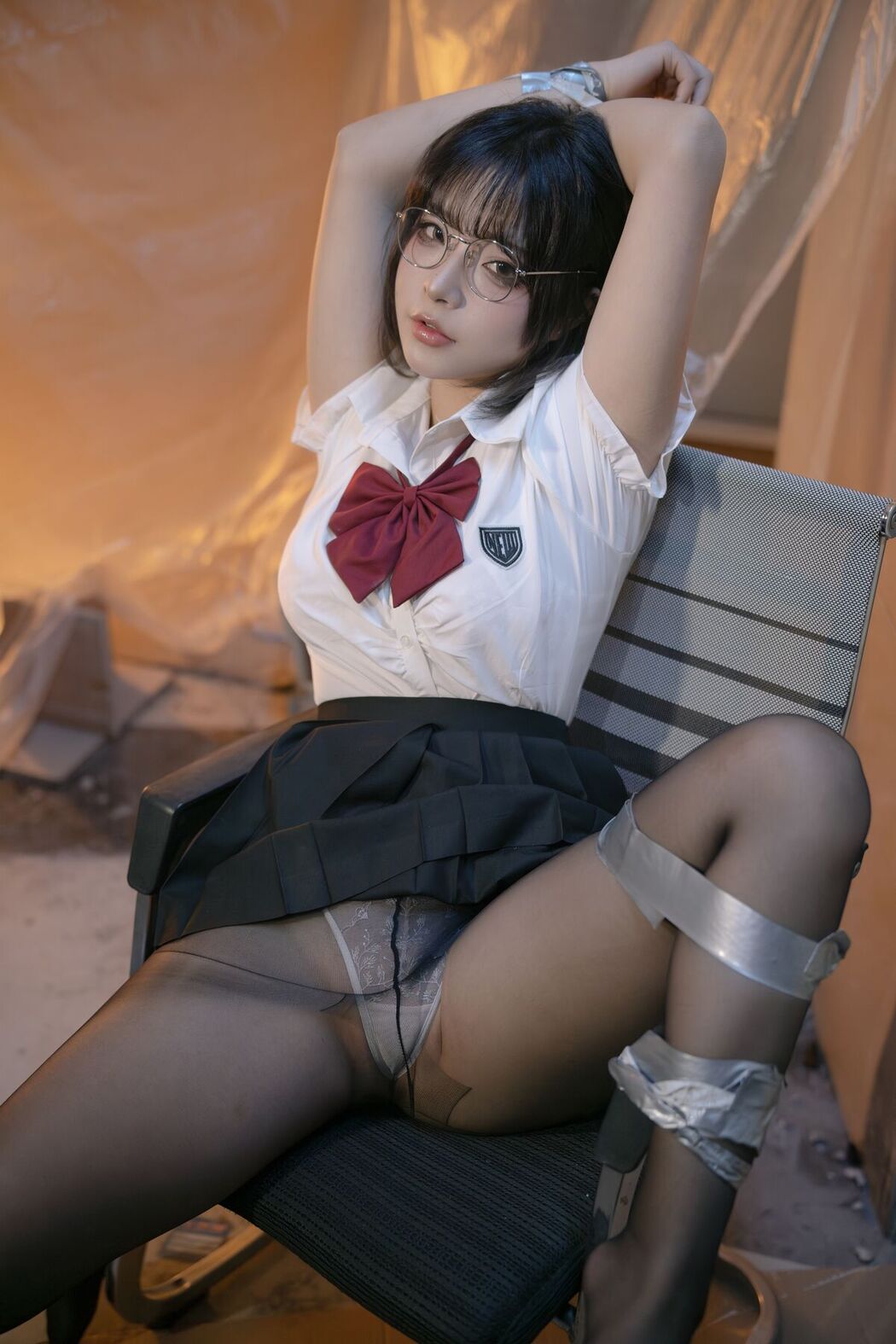 Coser@yuuhui玉汇 – 电梯间 尾行 Part1