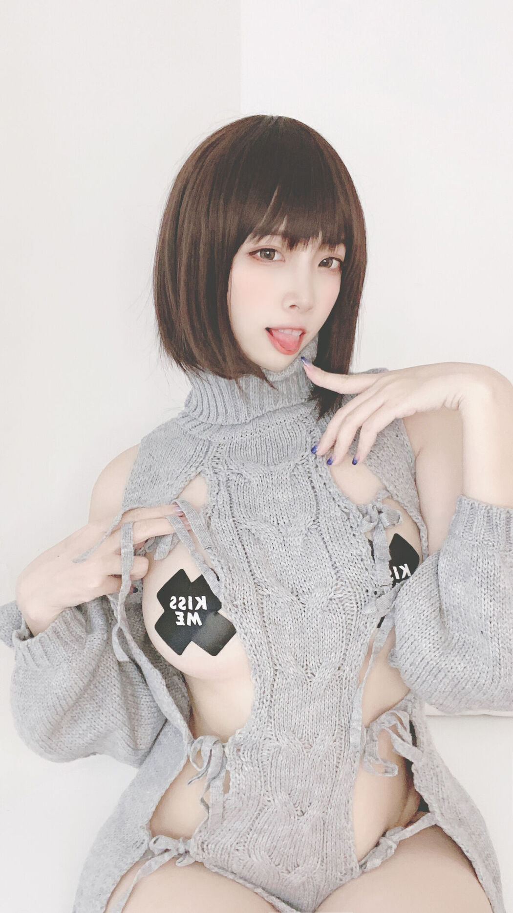 Coser@二佐Nisa – 私房洞洞毛衣