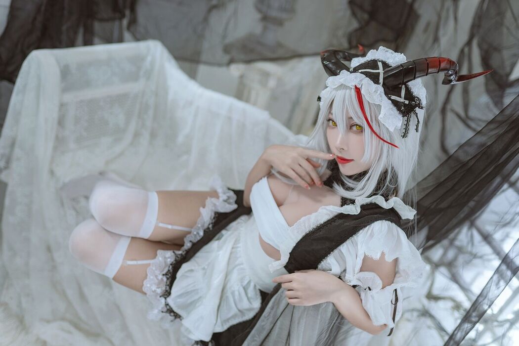 Coser@宮本桜 – 宫本樱樱饼 埃吉尔女仆