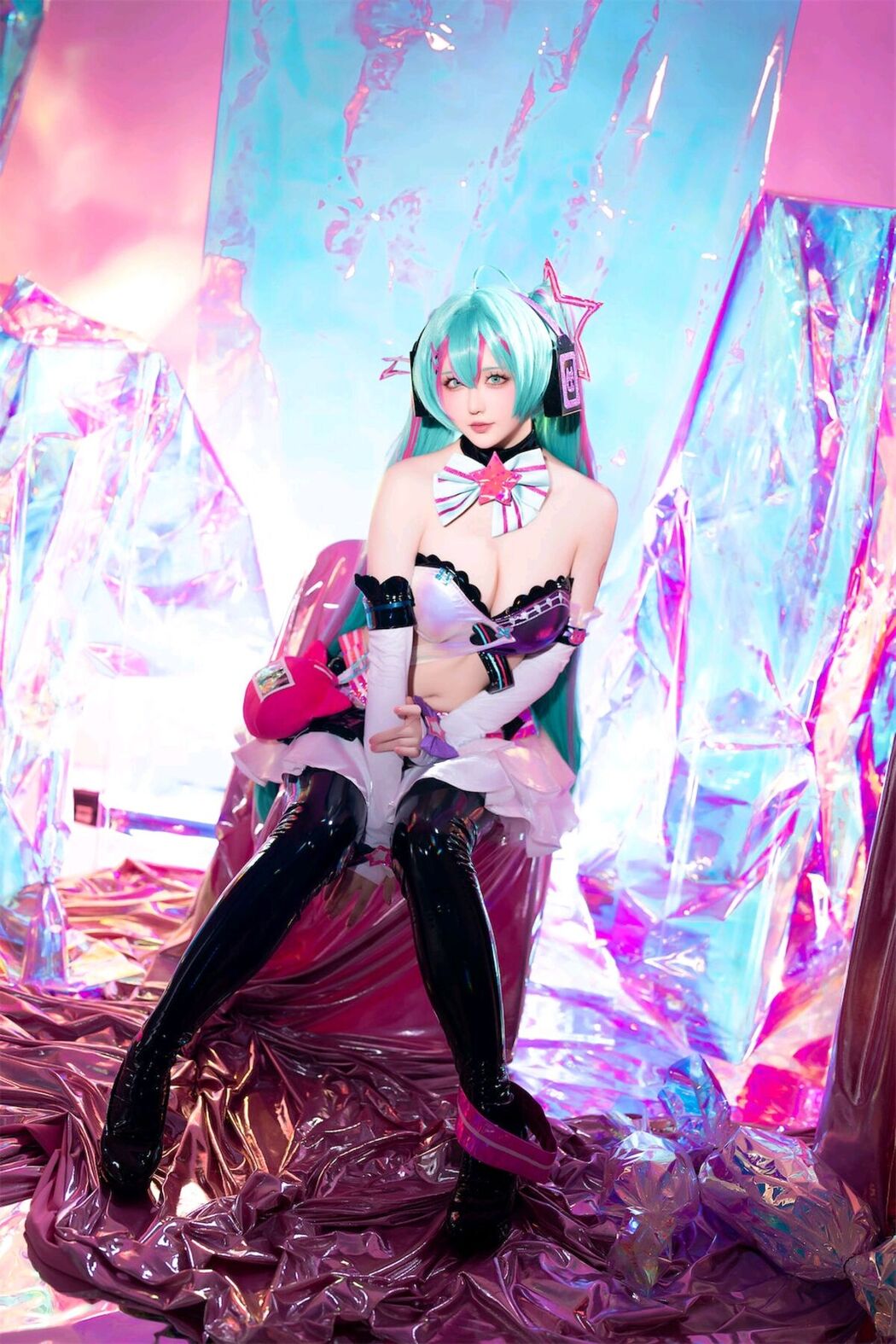 Coser@星之迟迟 – Miku初音未来 喵斯快跑