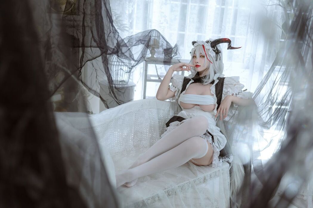 Coser@宮本桜 – 宫本樱樱饼 埃吉尔女仆