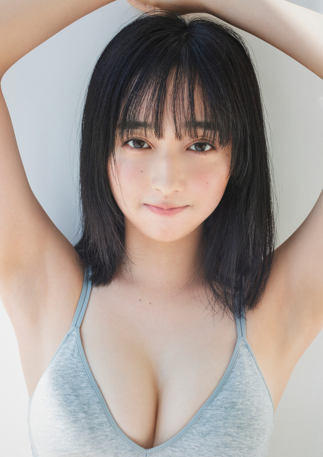 Non Nagisa 渚のん, Young Jump 2025 No.12 (ヤングジャンプ 2025年12号)