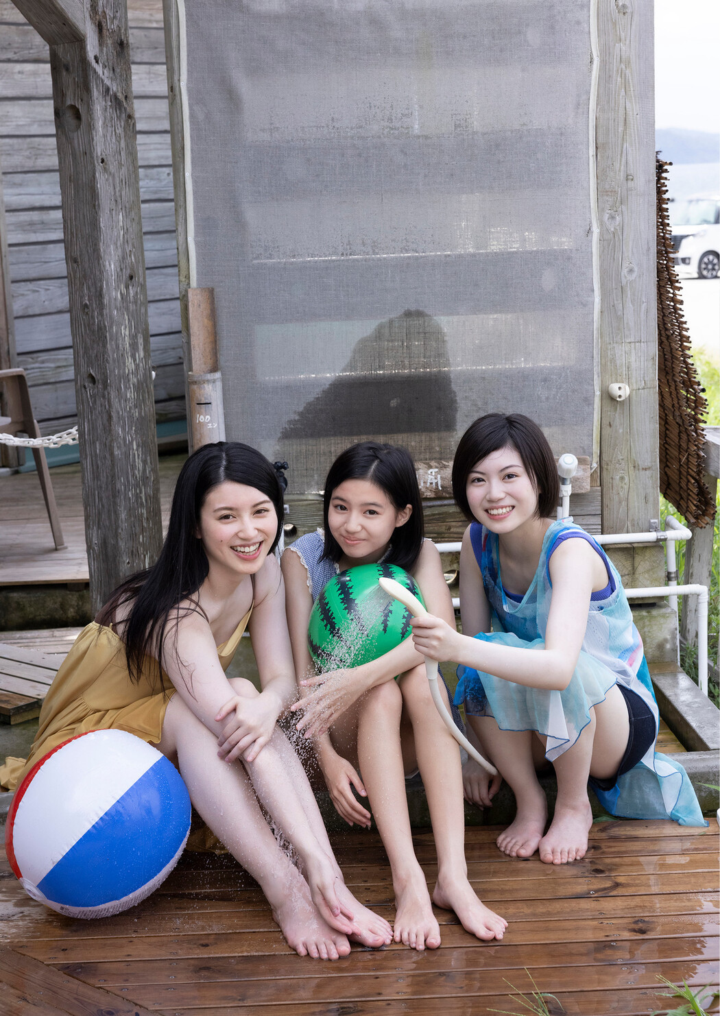 佐々木三姉妹, Young Jump 2025 No.12 (ヤングジャンプ 2025年12号)