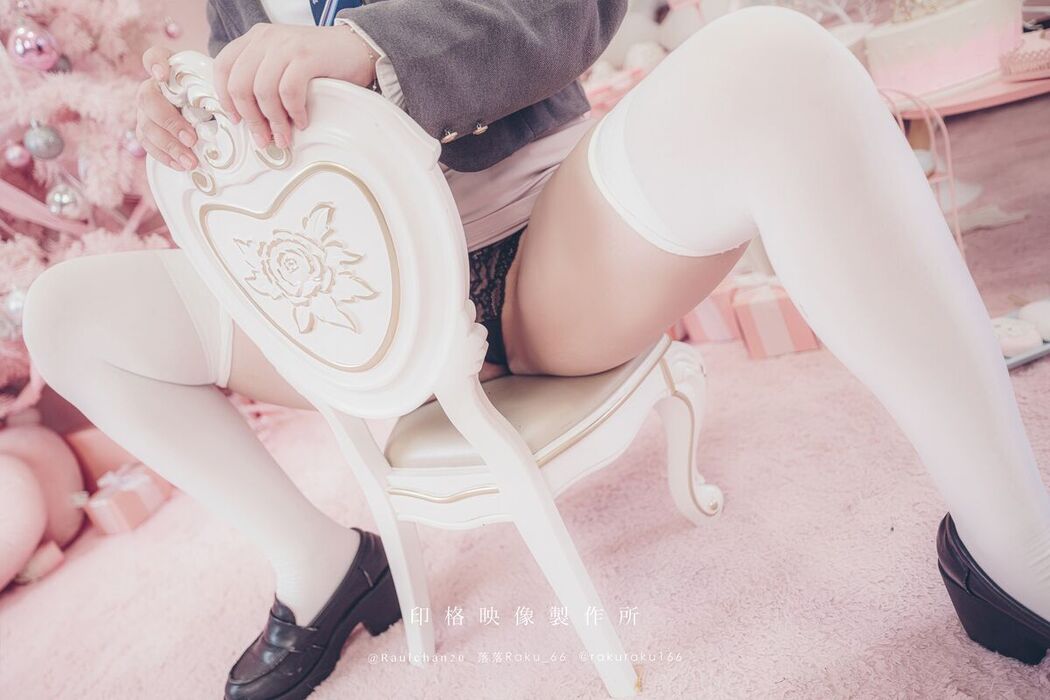 Coser@落落Raku – Magnetic