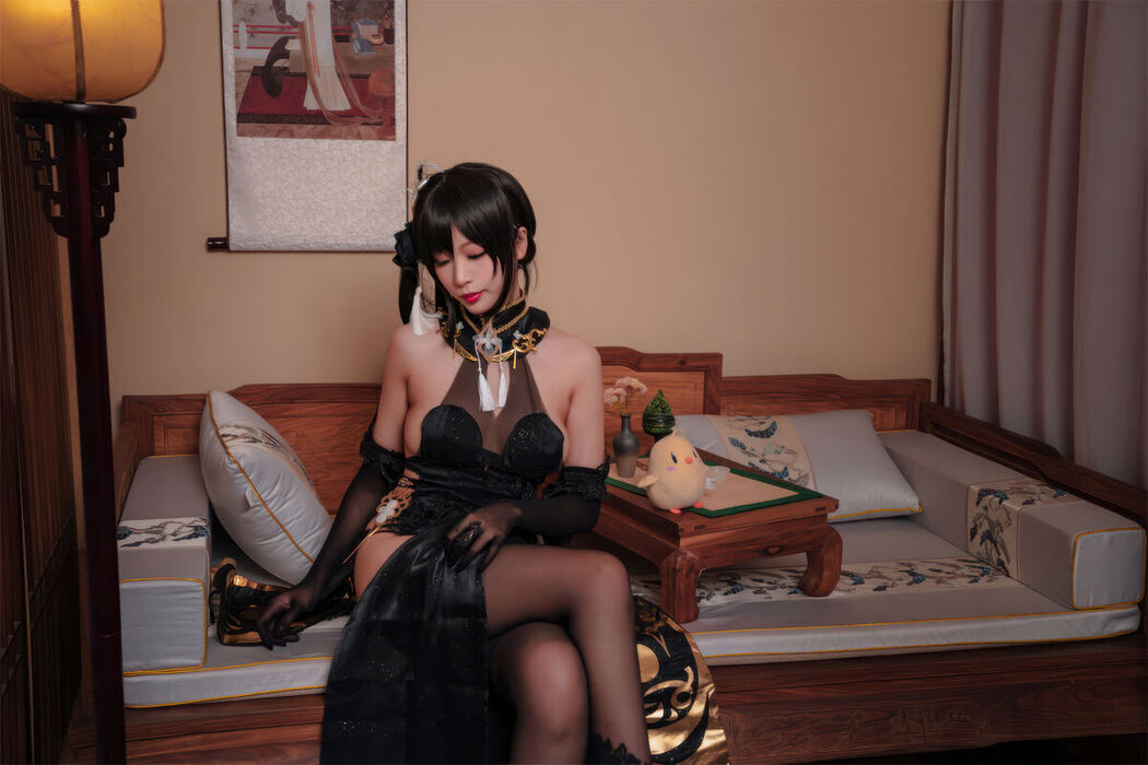 Coser@轩萧学姐 – 碧蓝航线 镇海